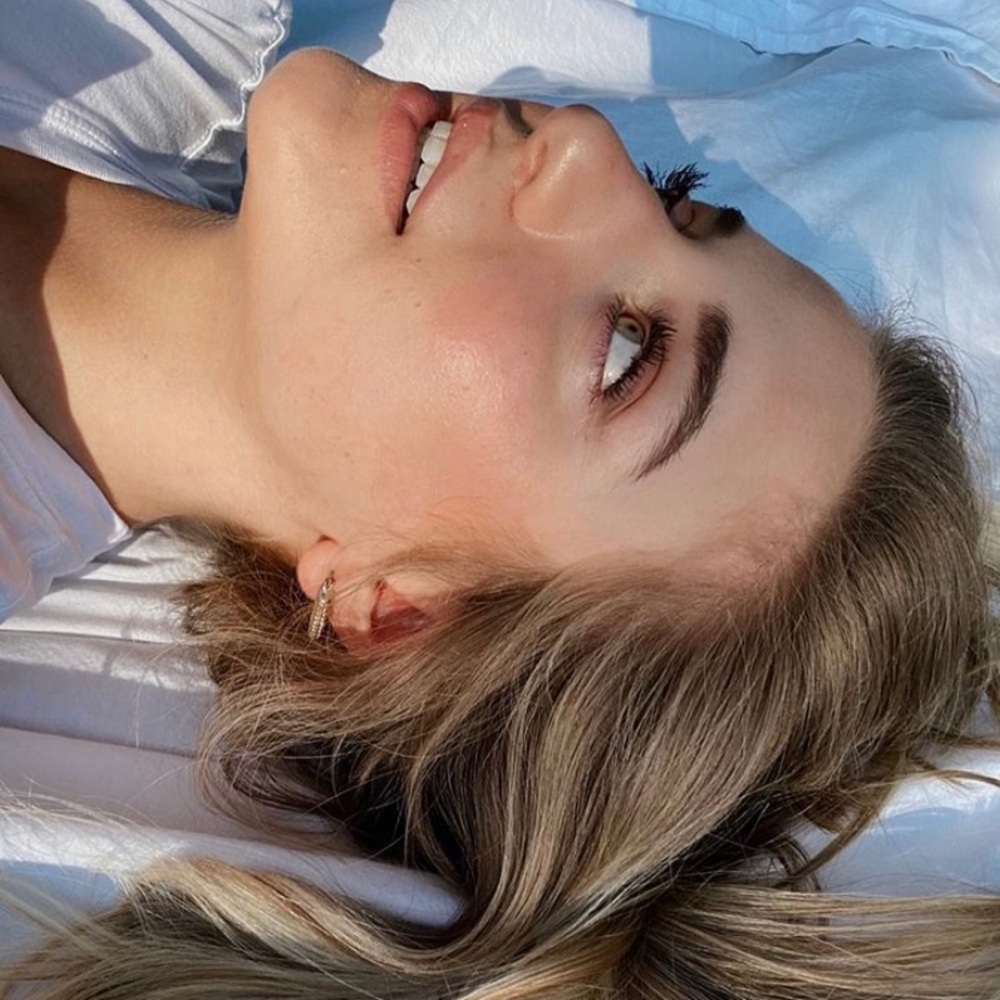 Meet your Posher, Isabella